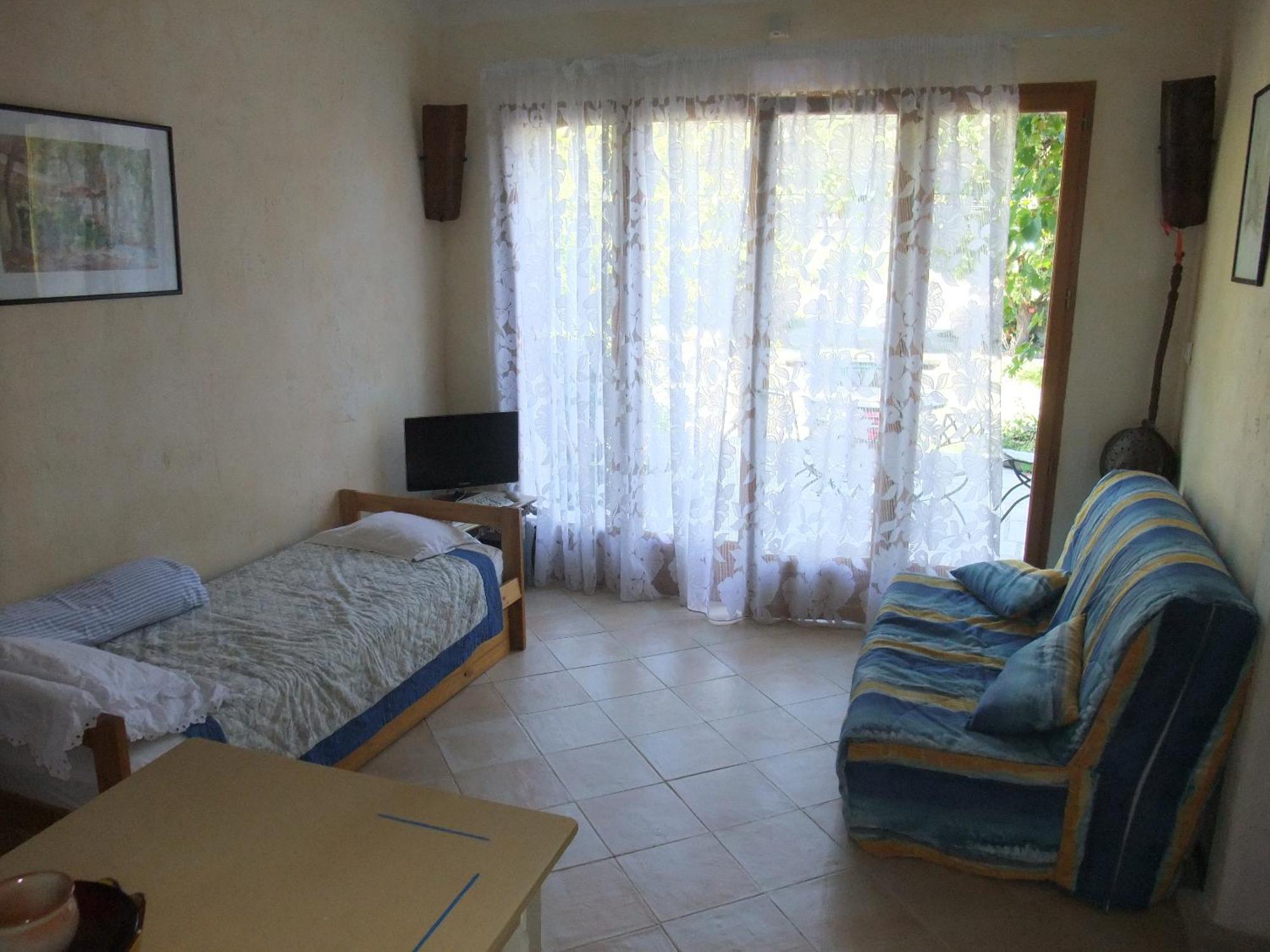 Gite La Paillote Montauroux Extérieur photo